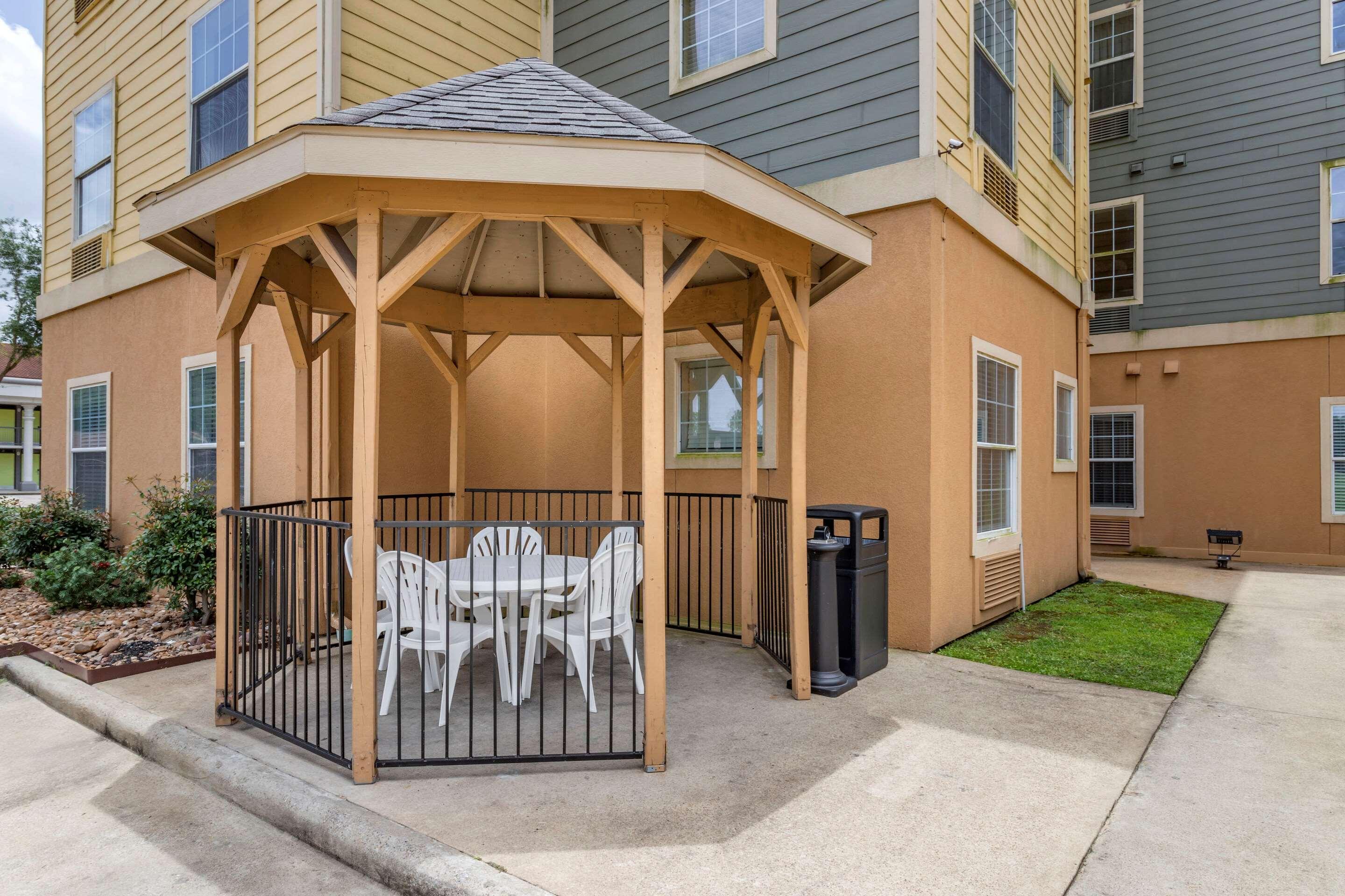 Mainstay Suites Port Arthur - Beaumont South Exterior foto