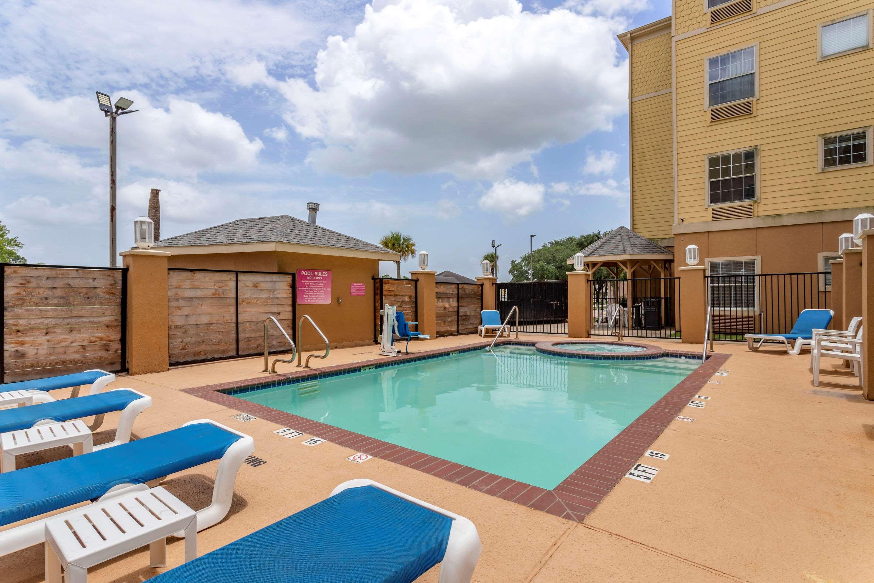 Mainstay Suites Port Arthur - Beaumont South Exterior foto